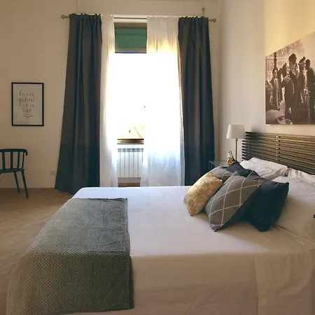 Domus In Laterano