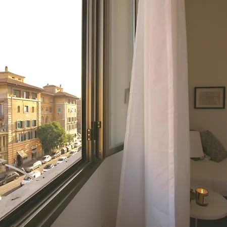 Domus In Laterano