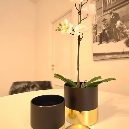 Domus In Laterano Апартаменты