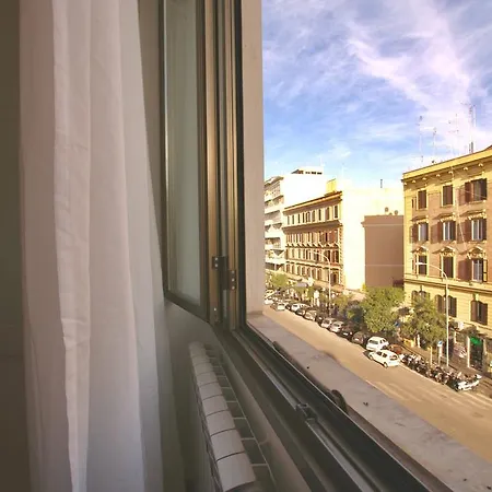 Domus In Laterano Апартаменты *